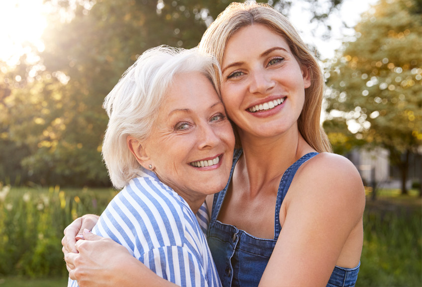 Clear aligners &
braces for adults